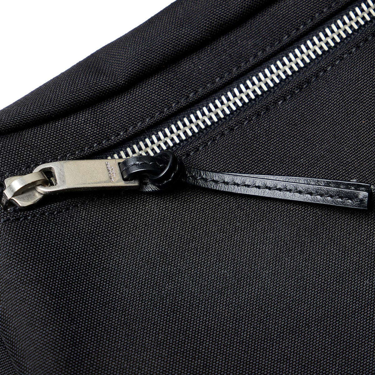 Balenciaga Wheel Logo Belt Bag CGdVP8 | Authentic Pre-Owned front view