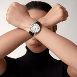 Close-up detail view of Ronde Must Steel unisex watch
