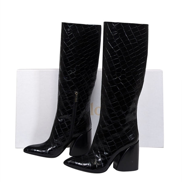 Auremantinia elegant leather Tall Boot back view