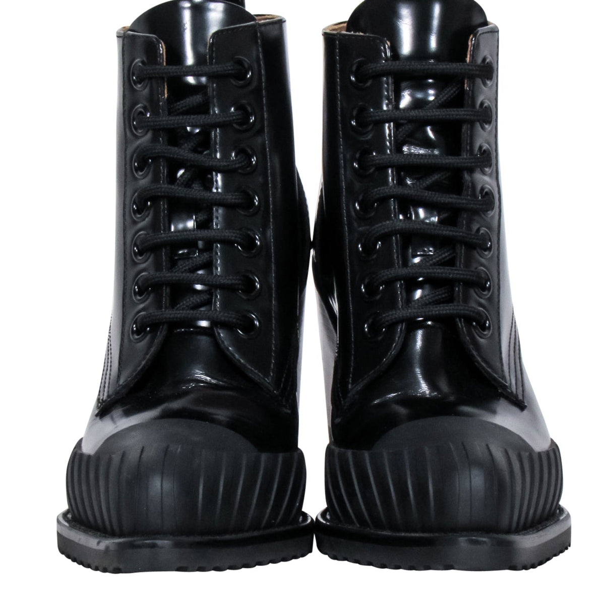 Velventoria elegant leather Ankle Boot side view
