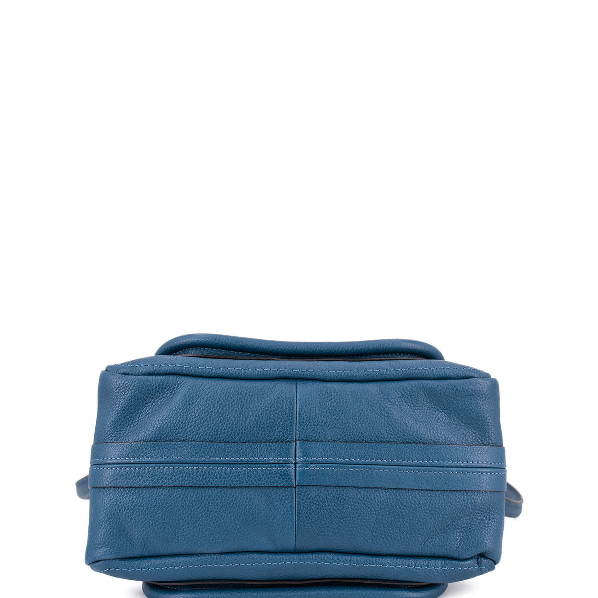 Torventis elegant leather Handbag angled view
