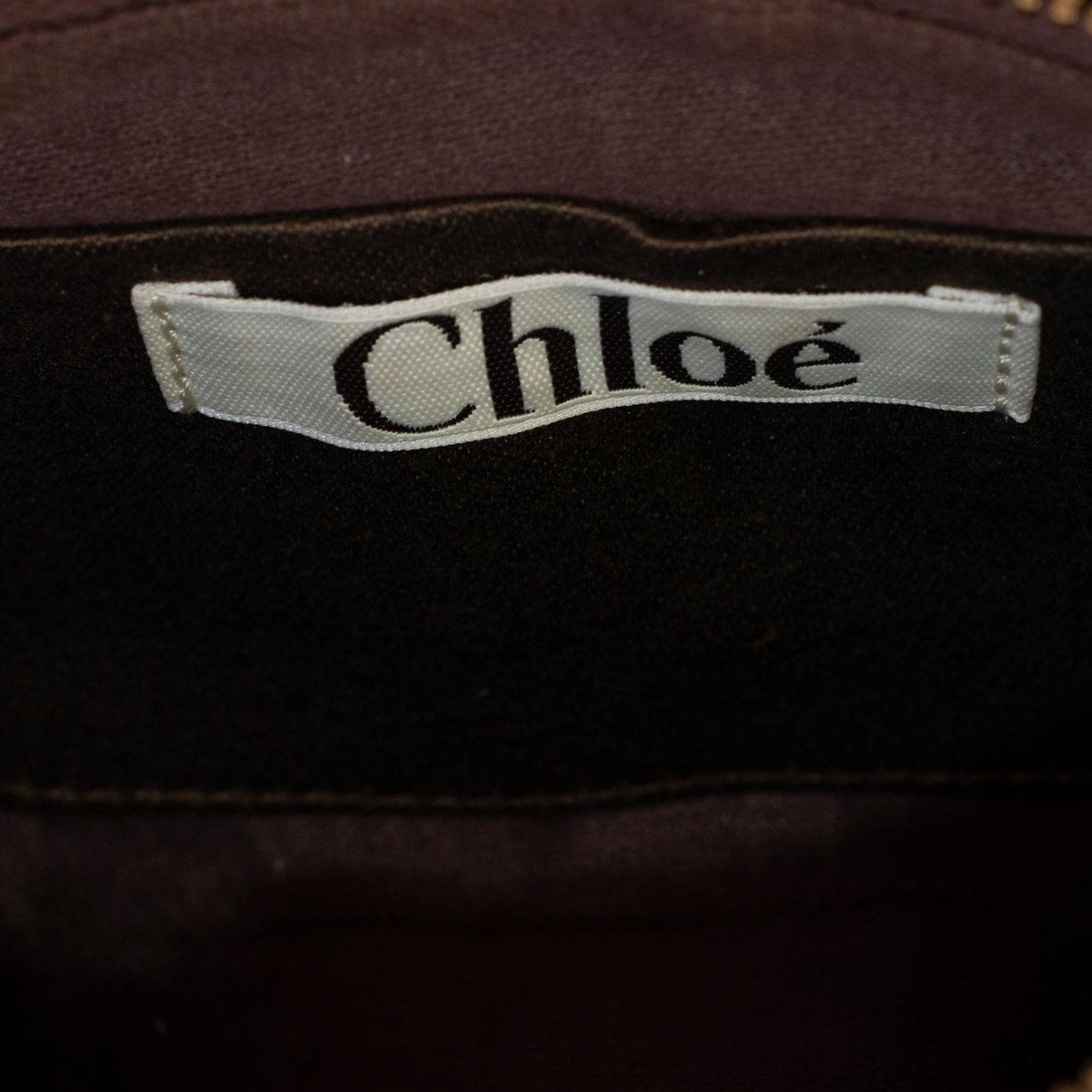 Briaventis elegant leather Handbag close-up detail