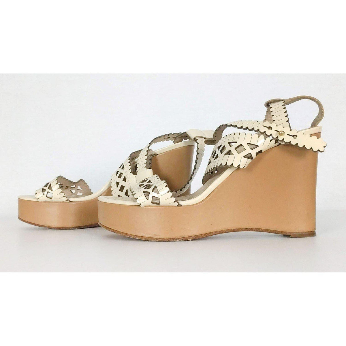 Nolvantix elegant leather Wedge Heel back view