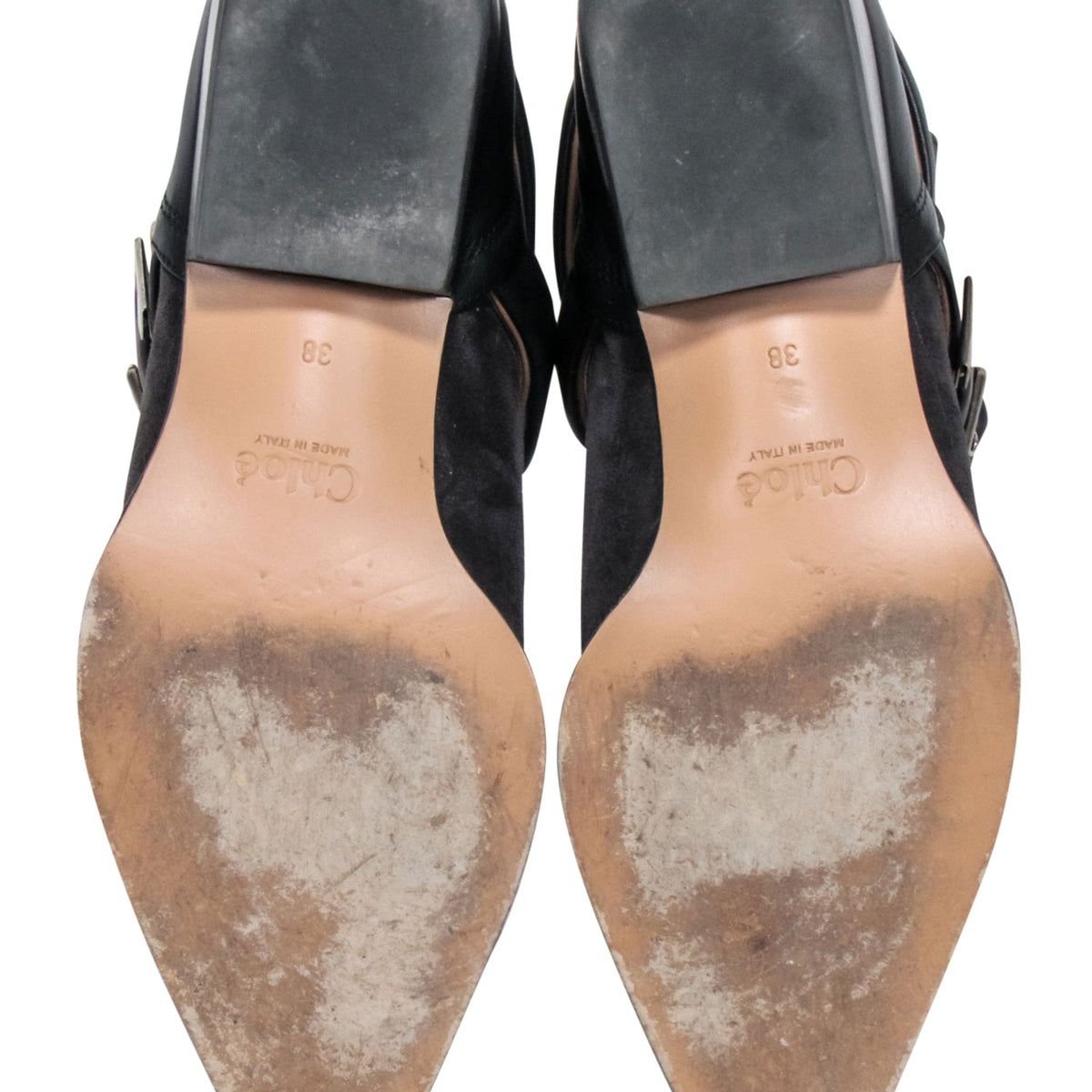 Solvantine elegant leather Ankle Boot close-up detail