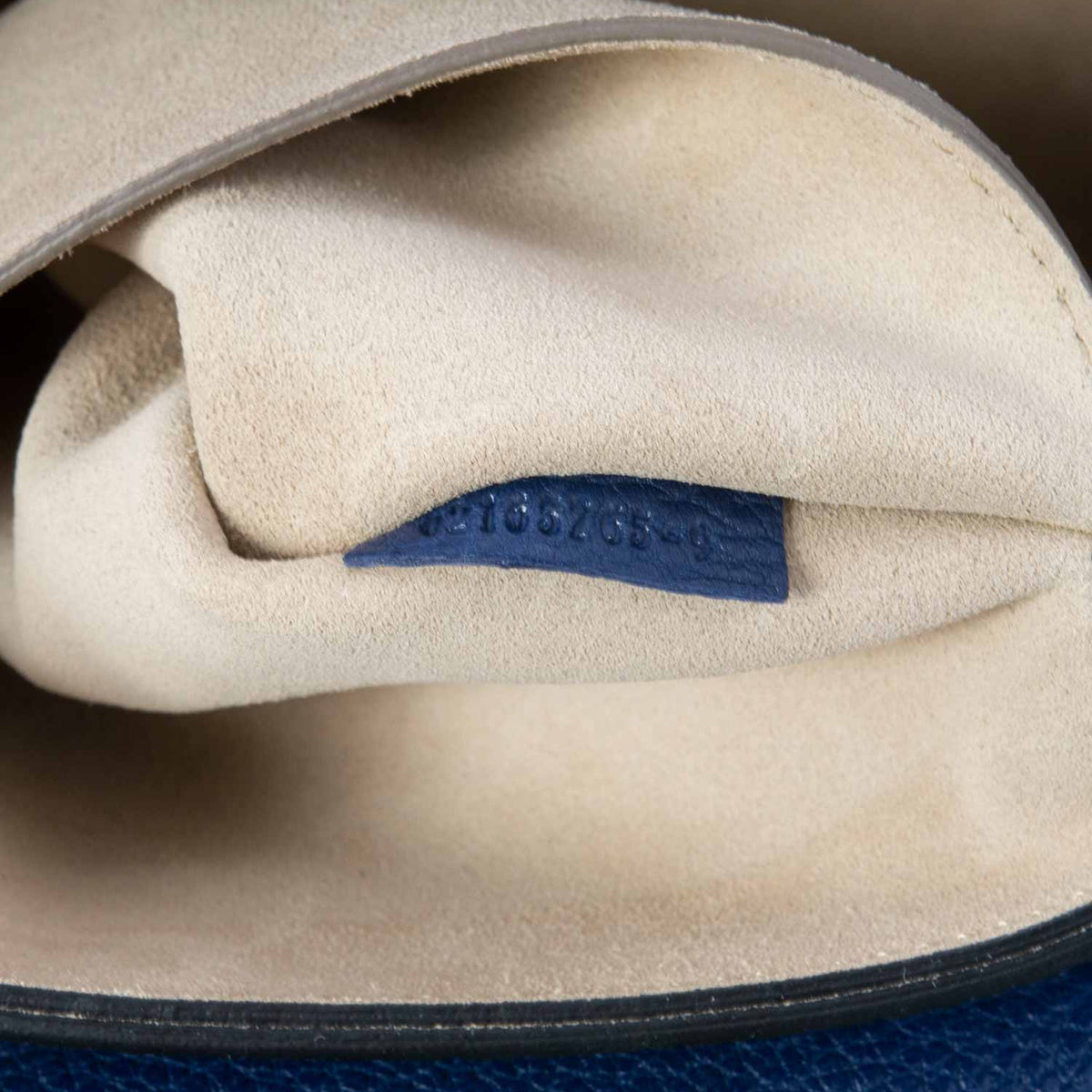 Chloe authentic luxury handbag Blue leather craftsmanship