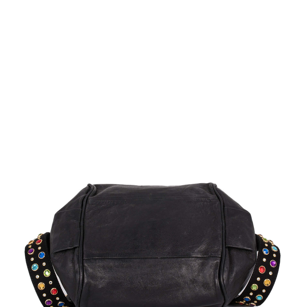 Zirventis elegant leather Handbag close-up detail