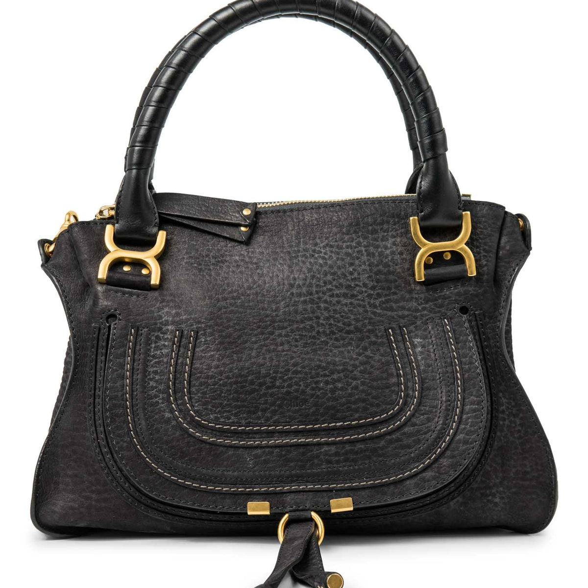 Iorvantis elegant leather Handbag close-up detail