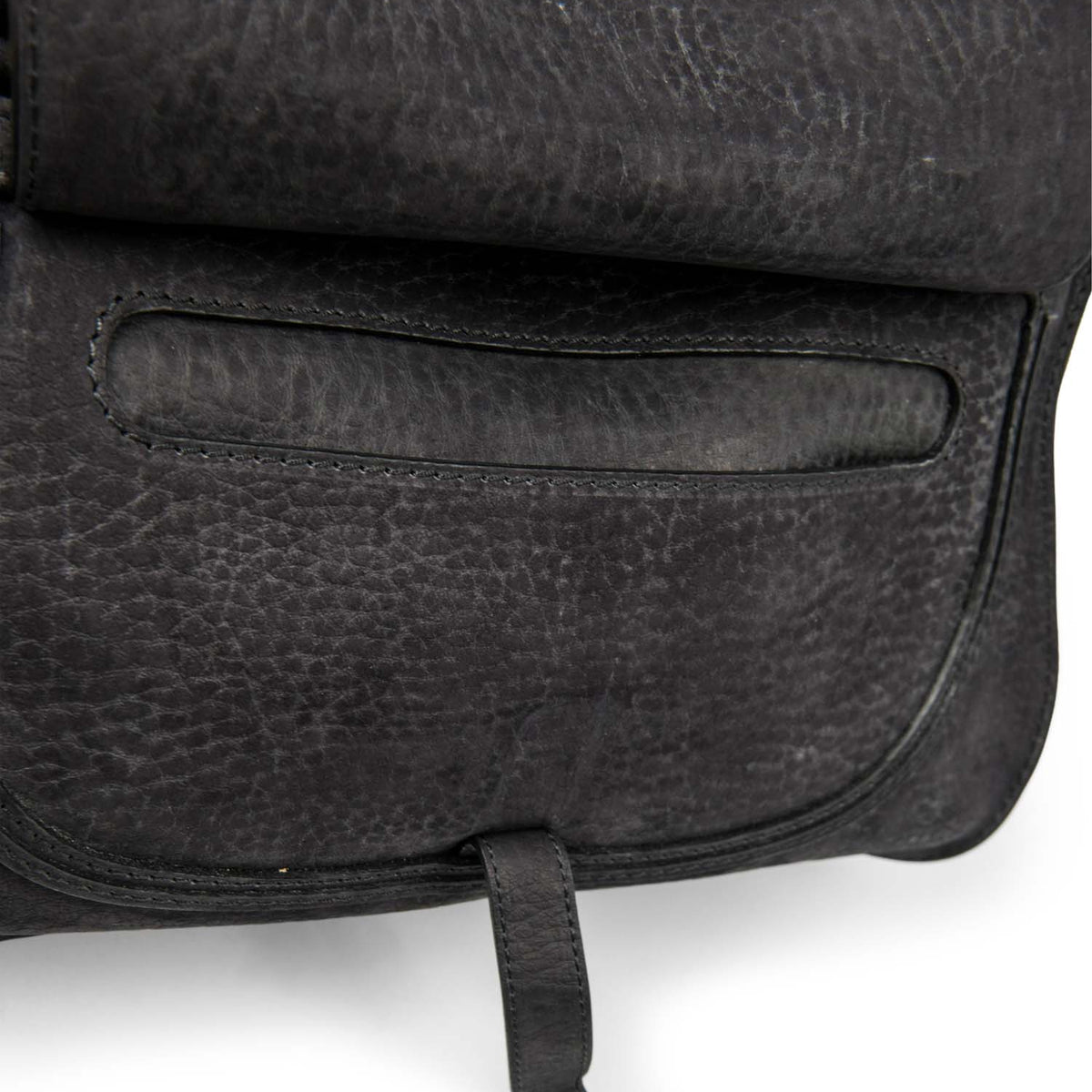 Iorvantis elegant leather Handbag top view