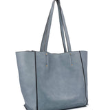 Xelventis elegant leather Handbag close-up detail