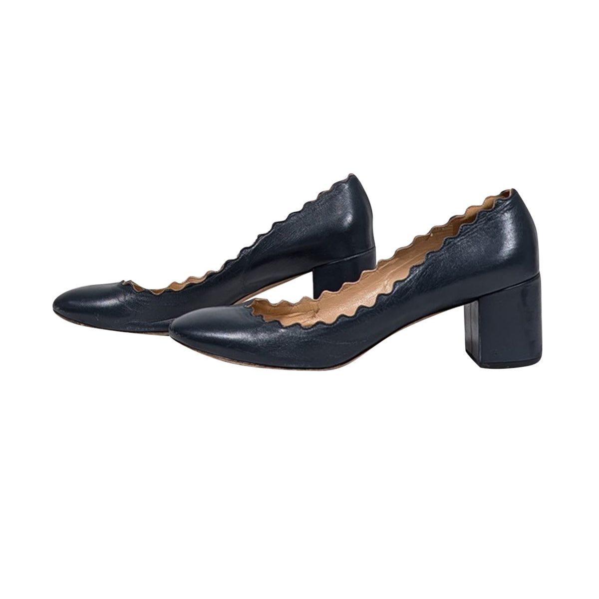 Belvarantinia elegant leather Pump Heel back view