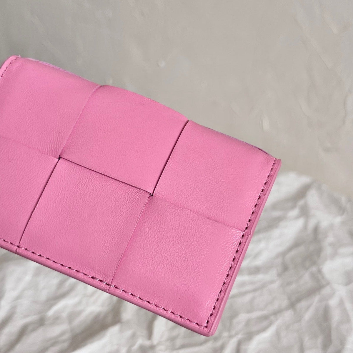 Bottega Veneta Wallet Nd detail shot – authentic designer craftsmanship