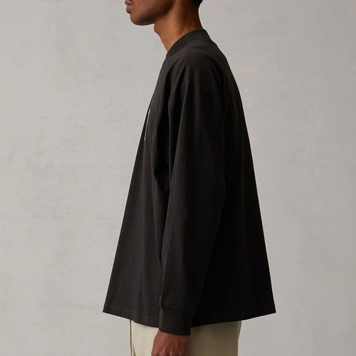 Fear of God Essentials Long T-shirt – luxury designer t-shirt at Bellvora