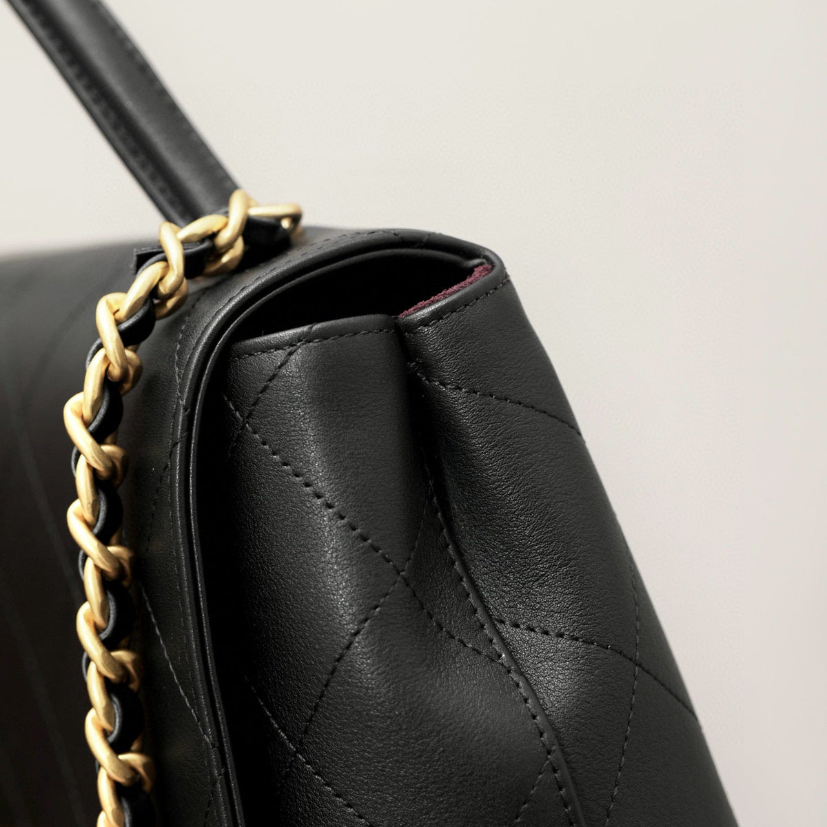 Chanel 25S Large Bag – luxury designer bag at Bellvora