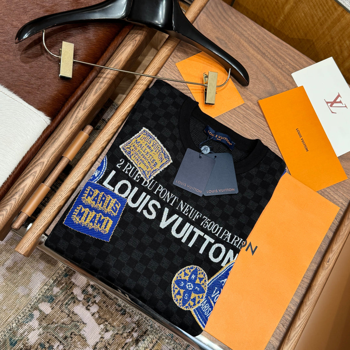 Louis Vuitton T-Shirts? Louis Vuitton Lou T-shirt Premium Designer Cotton T-Shirt