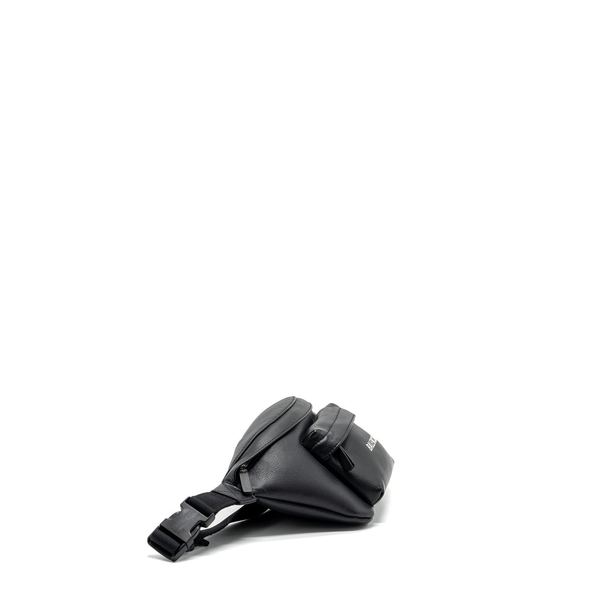 Luxar674 elegant leather Handbag angled view