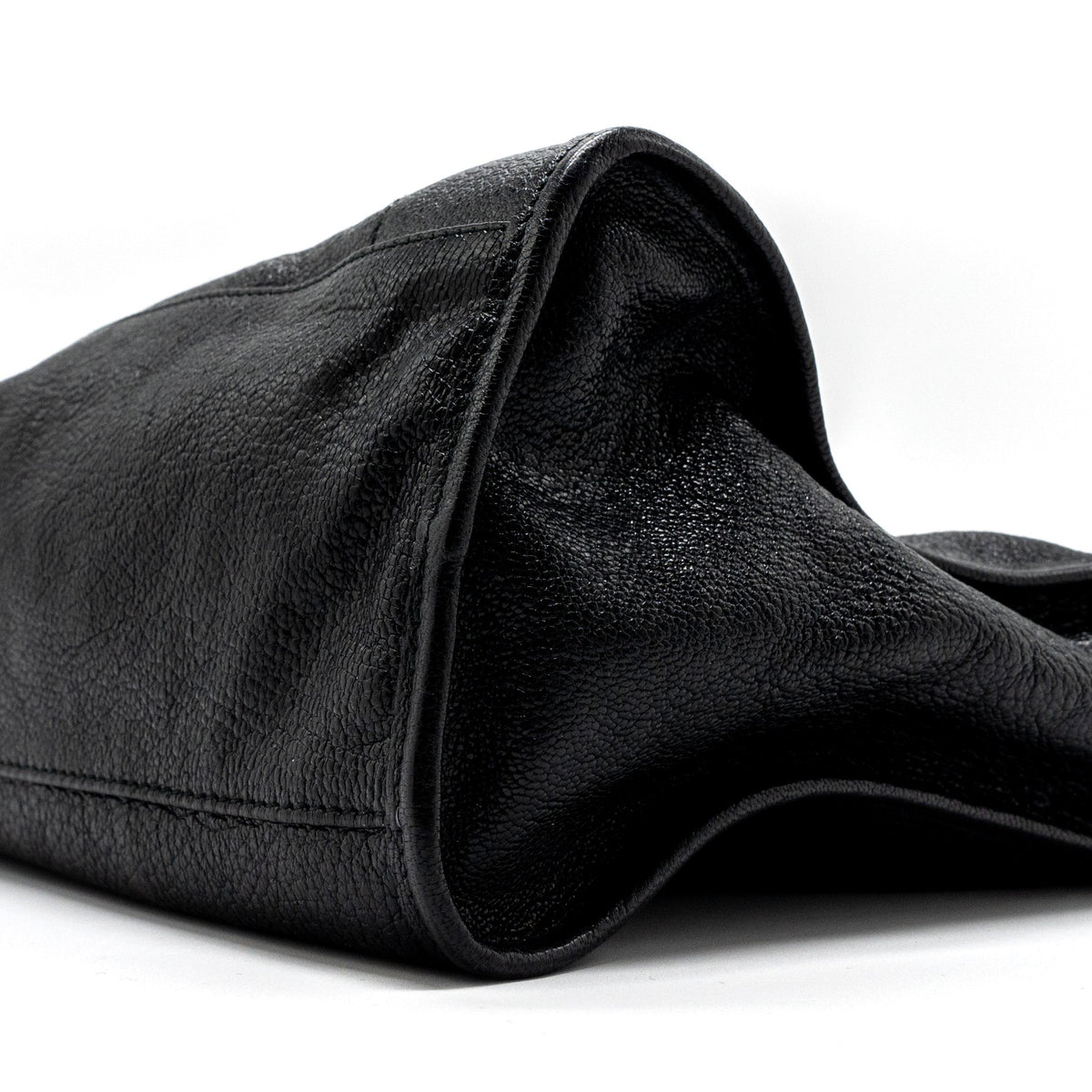 Luxar653 elegant leather Handbag top view