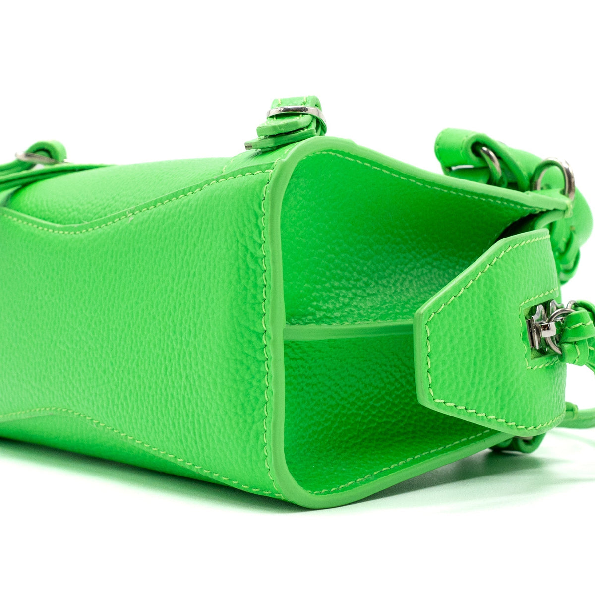 Luxar654 elegant leather Handbag top view