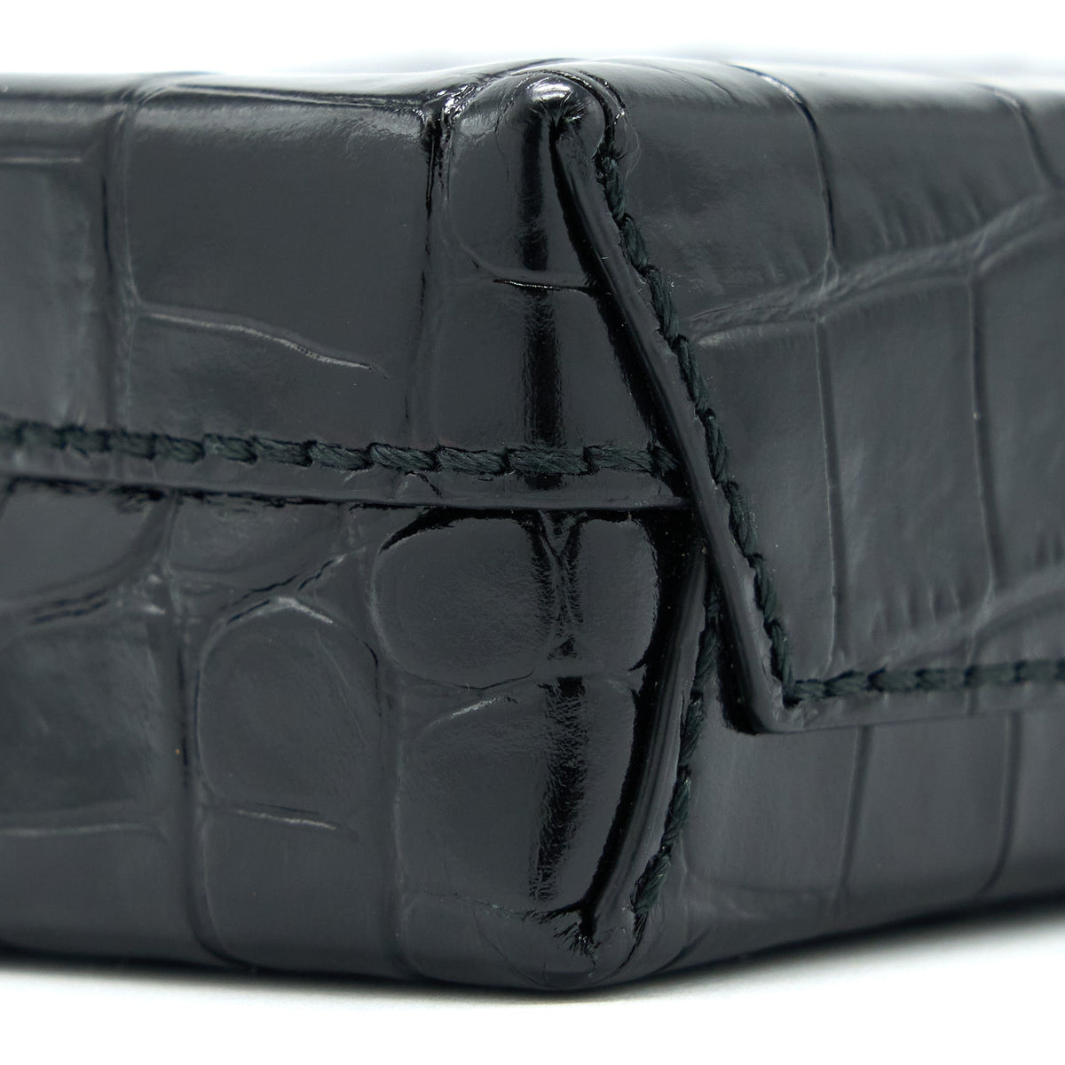 Luxar630 elegant leather Handbag top view