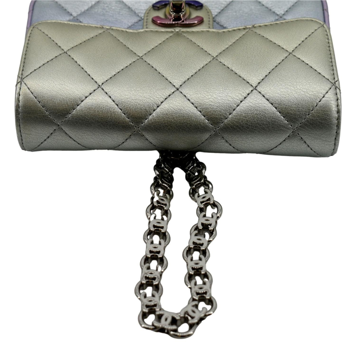 Chanel Wallets? Chanel Gradient Metallic Quilted Calfskin Leather Clutch Bag Silver Elegant Everyday Leather Wallet