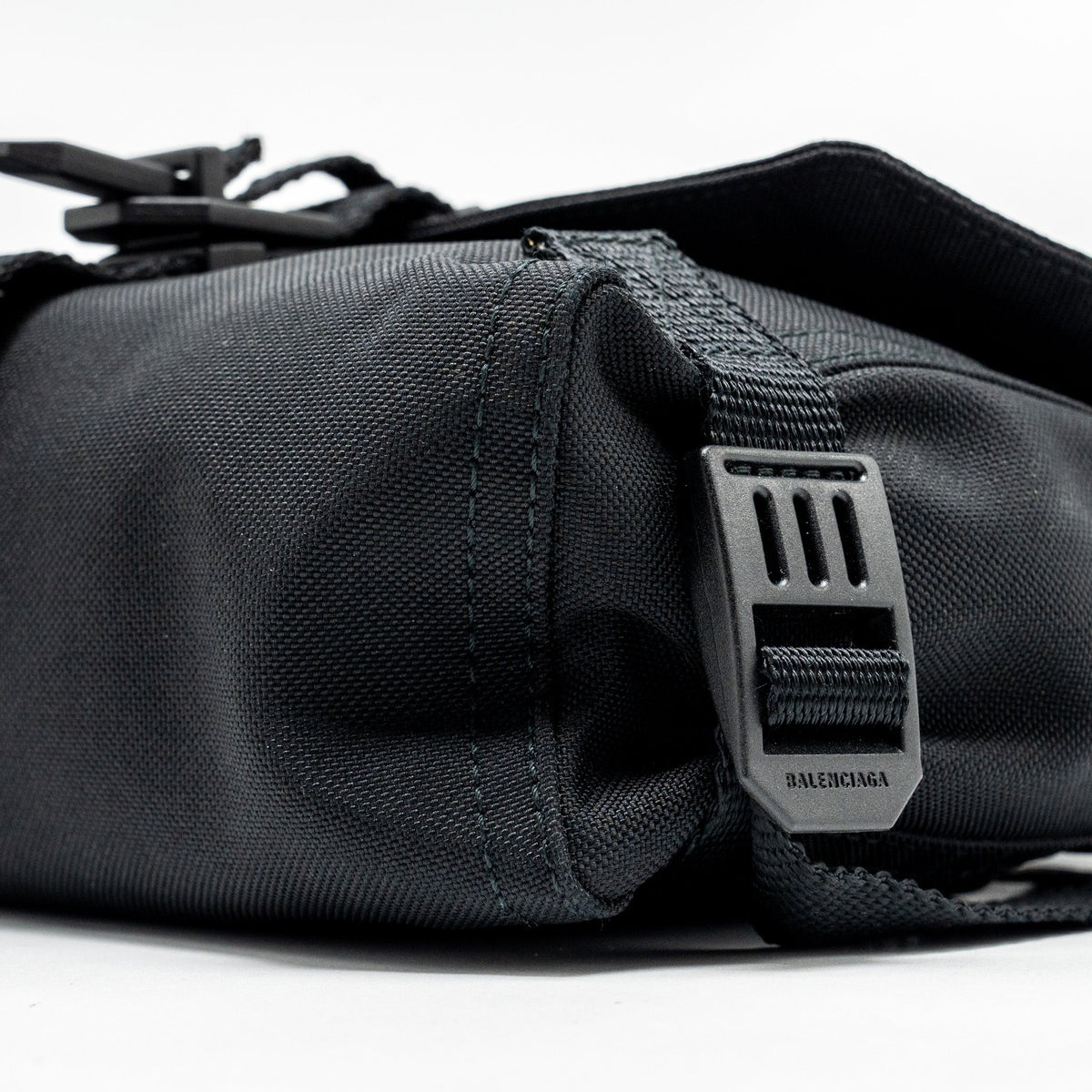Balenciaga Army Messenger Bag Black Recycled Nylon Black/black hardware — Designer Messenger Bag