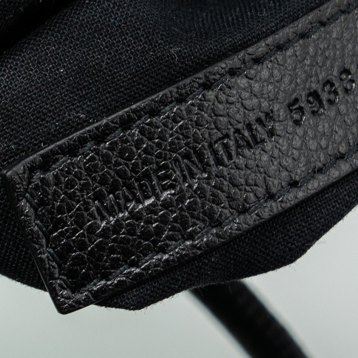 Luxar666 elegant leather Handbag interior detail