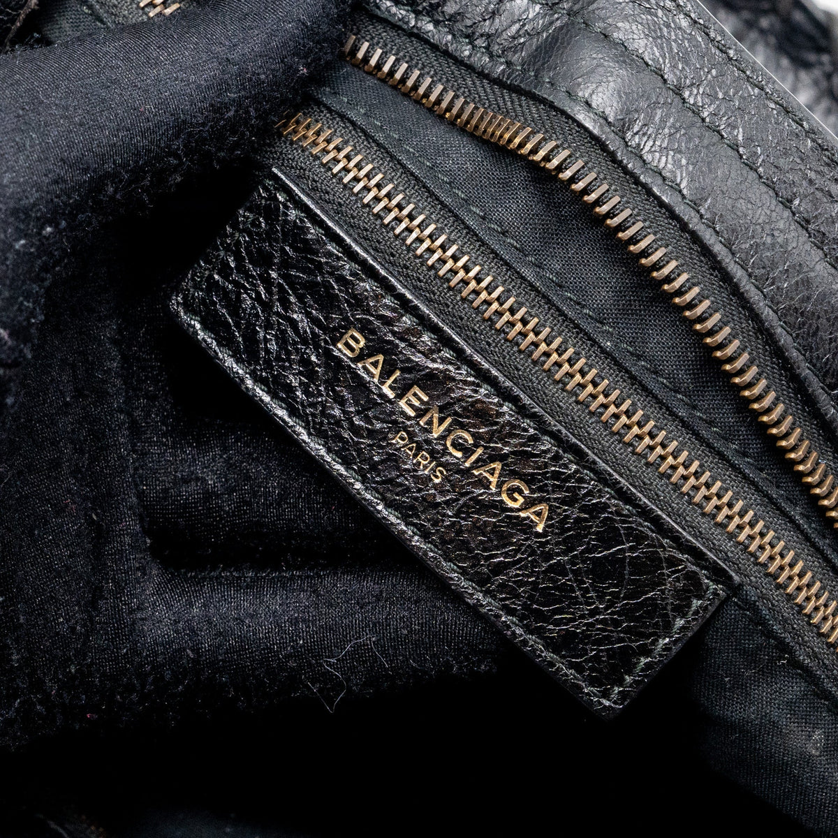 Luxar671 elegant leather Handbag back view