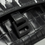 Luxar696 elegant leather Handbag close-up detail