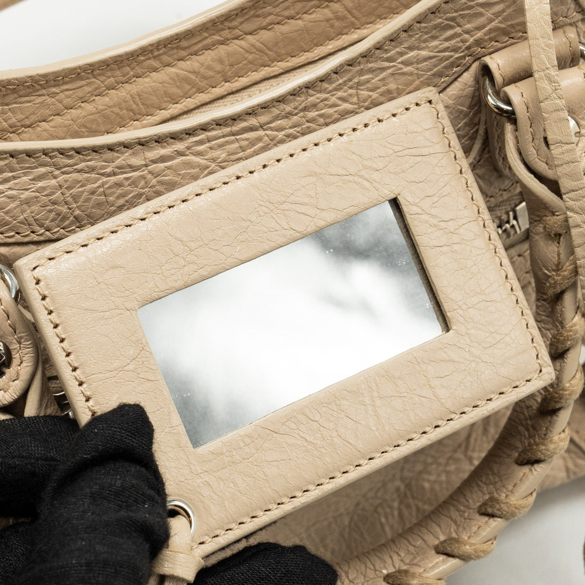 Luxar697 elegant leather Handbag flat lay view