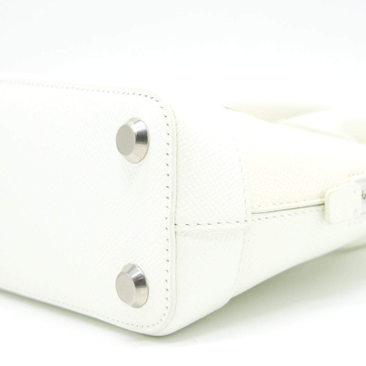 Luxar761 elegant leather Handbag top view