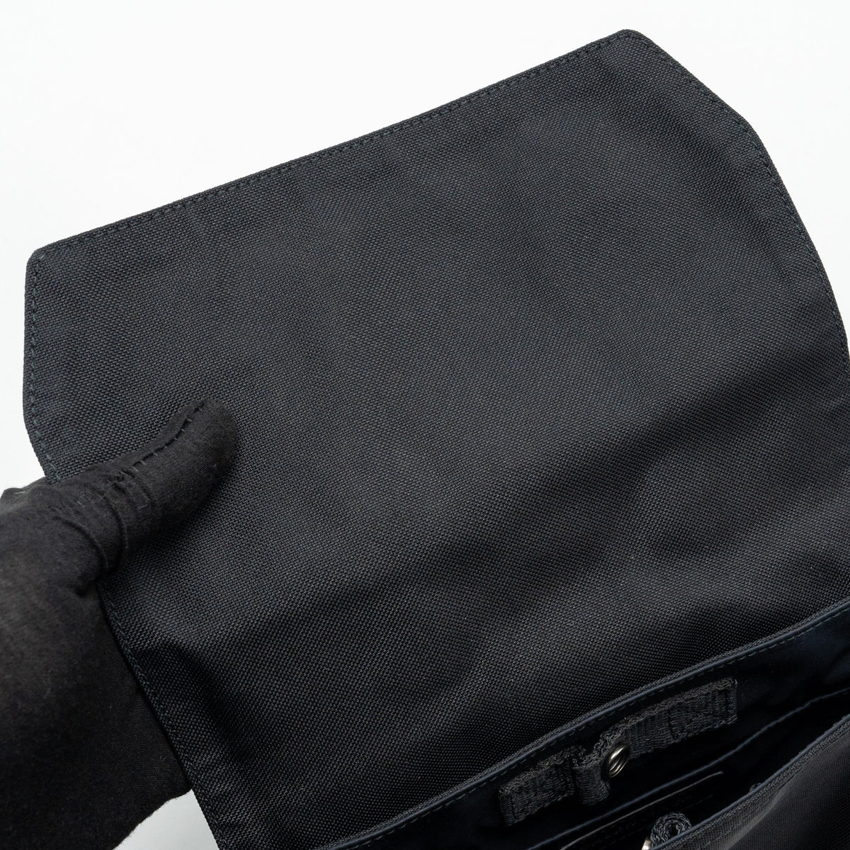 Balenciaga Army Messenger Bag Black Recycled Nylon Black/black hardware — Designer Messenger Bag