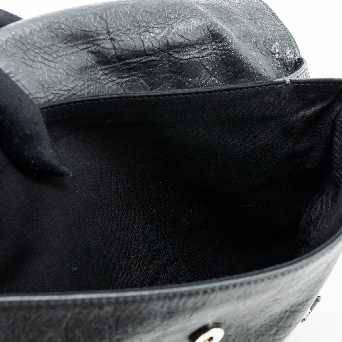 Luxar659 elegant leather Handbag angled view