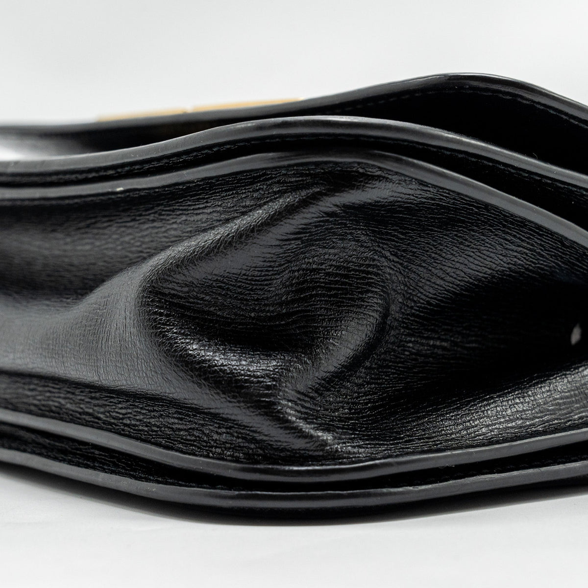 Luxar703 elegant leather Handbag top view