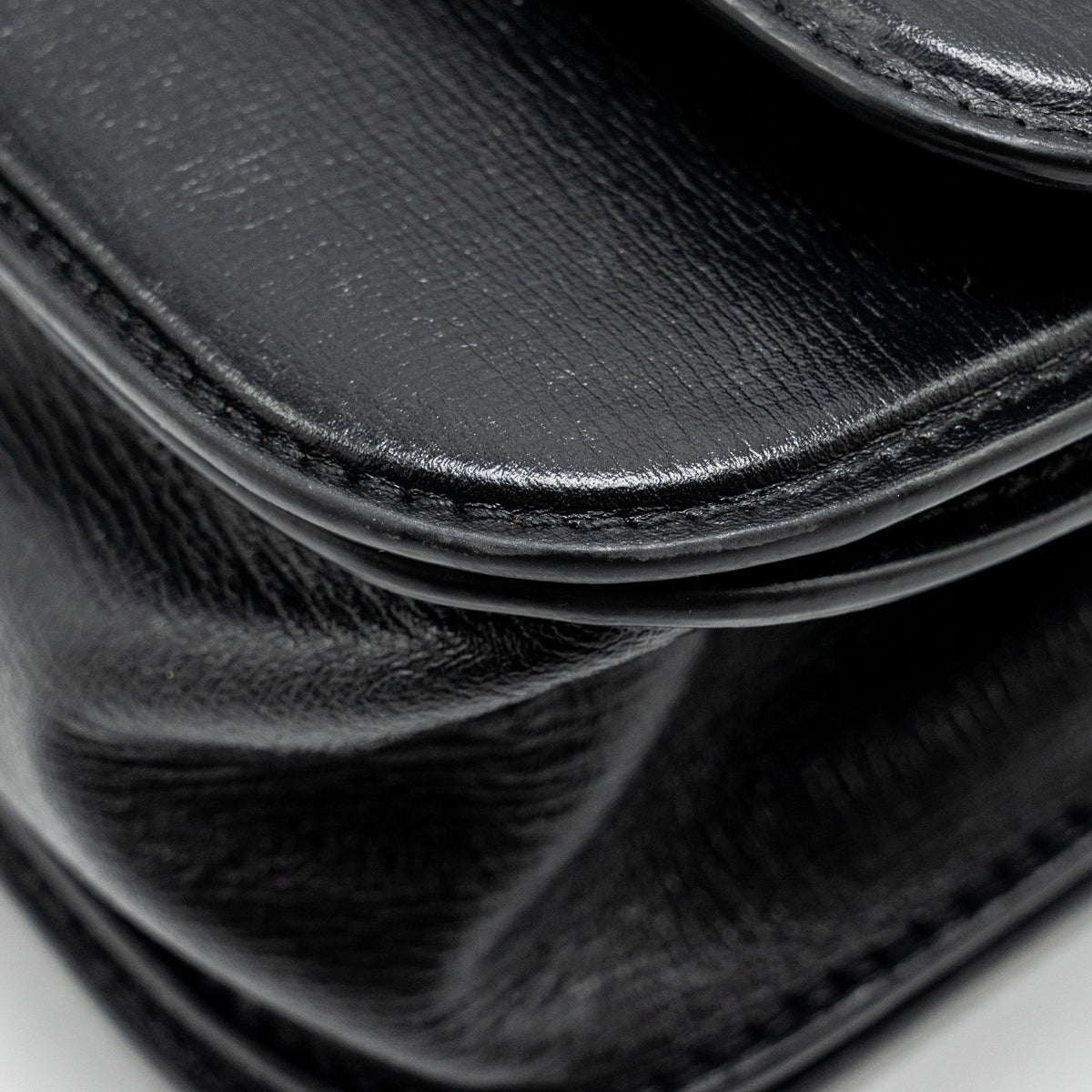 Luxar703 elegant leather Handbag top view