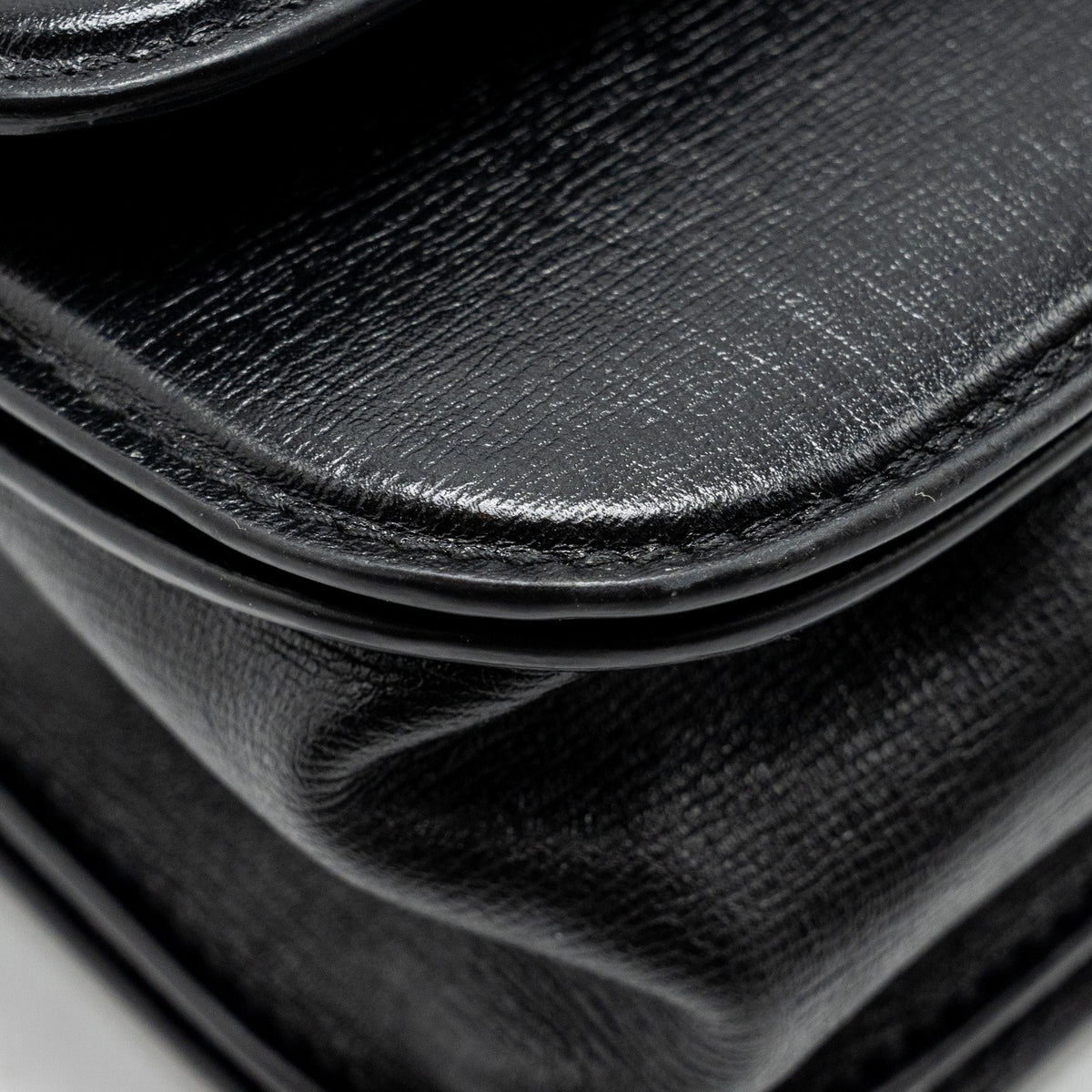 Luxar703 elegant leather Handbag top view