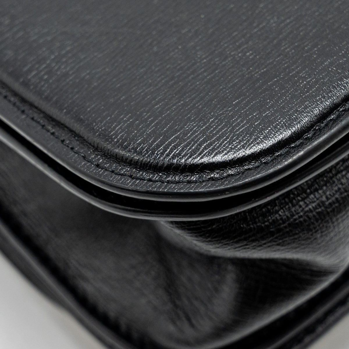 Luxar703 elegant leather Handbag side view