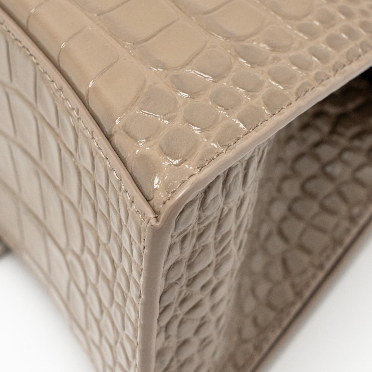 Luxar712 elegant leather Handbag side view