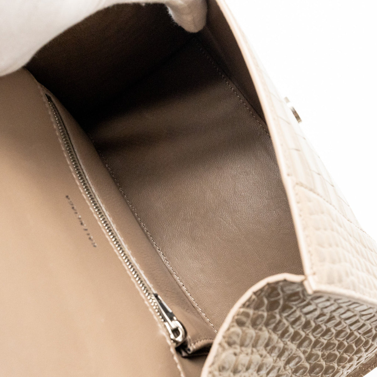 Balenciaga authentic luxury handbag Beige calf craftsmanship