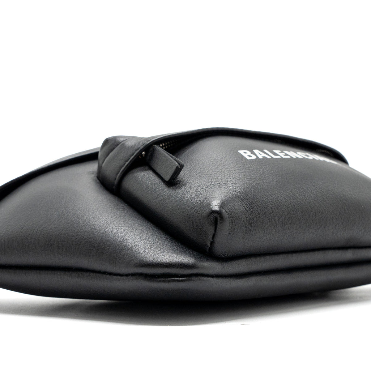 Luxar674 elegant leather Handbag top view