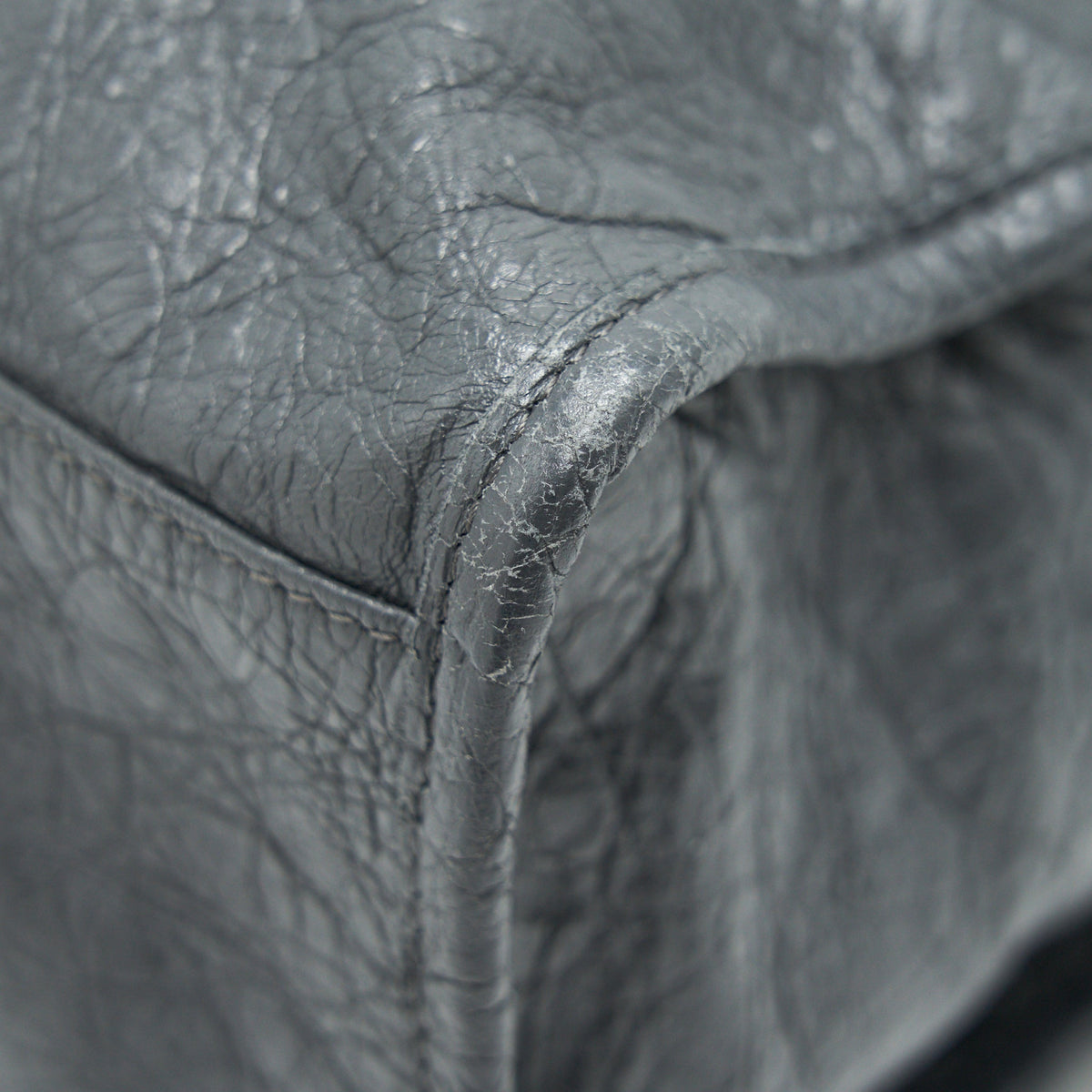 Luxar730 elegant leather Handbag top view