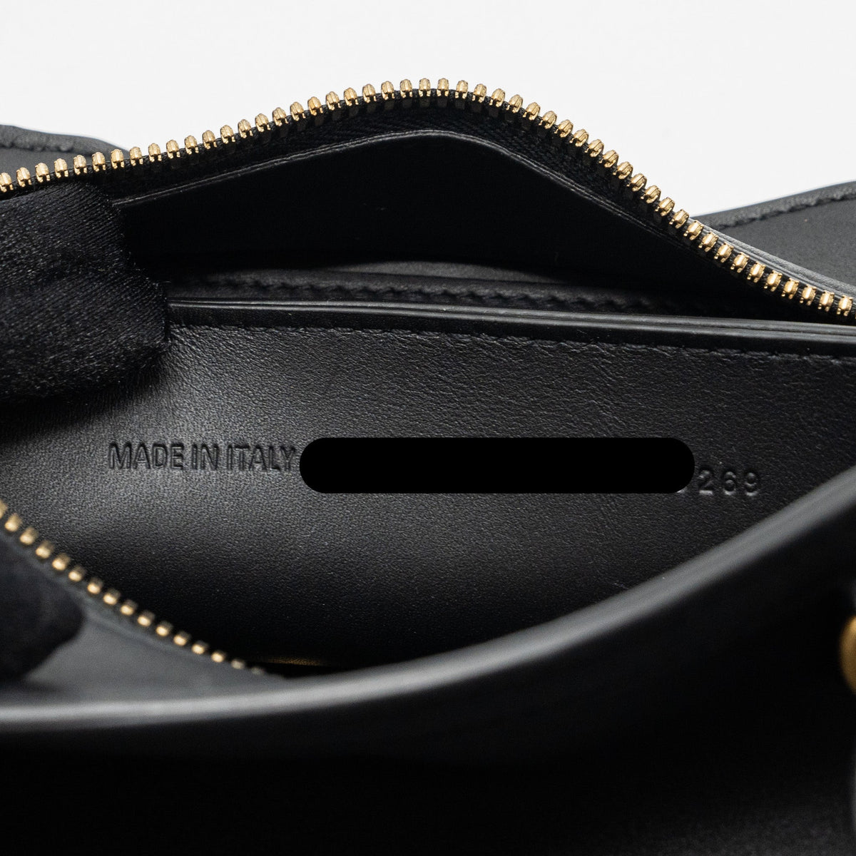 Luxar650 elegant leather Handbag flat lay view