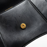 Luxar676 elegant leather Handbag interior detail