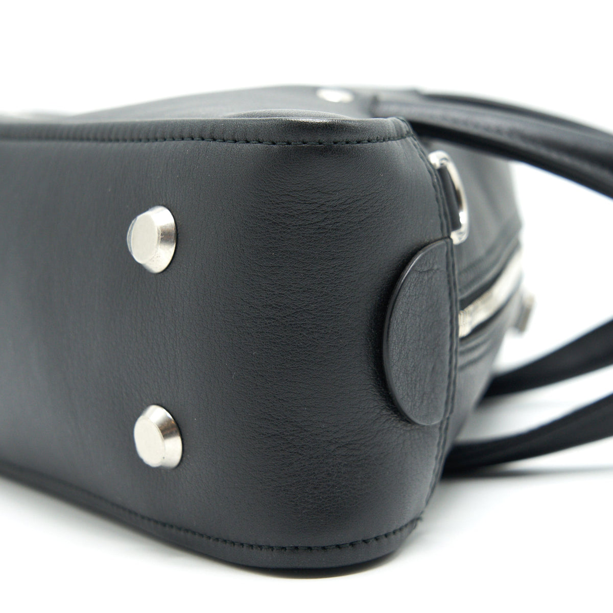 Luxar598 elegant leather Handbag top view