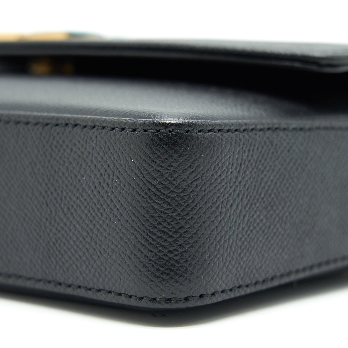 Luxar599 elegant leather Handbag top view