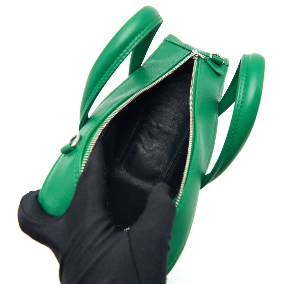 Luxar611 elegant leather Handbag interior detail