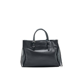Luxar750 elegant leather Handbag close-up detail