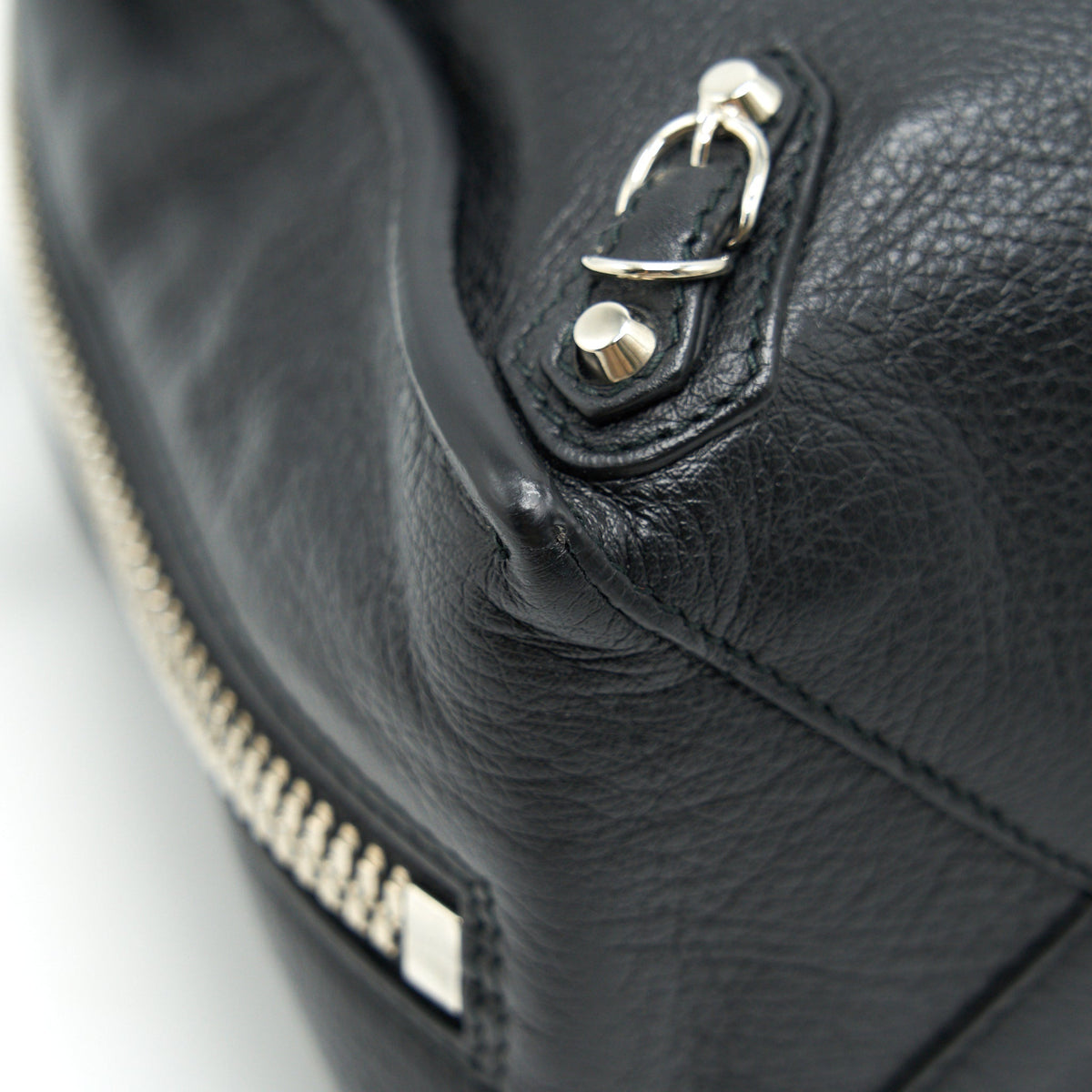 Luxar750 elegant leather Handbag top view