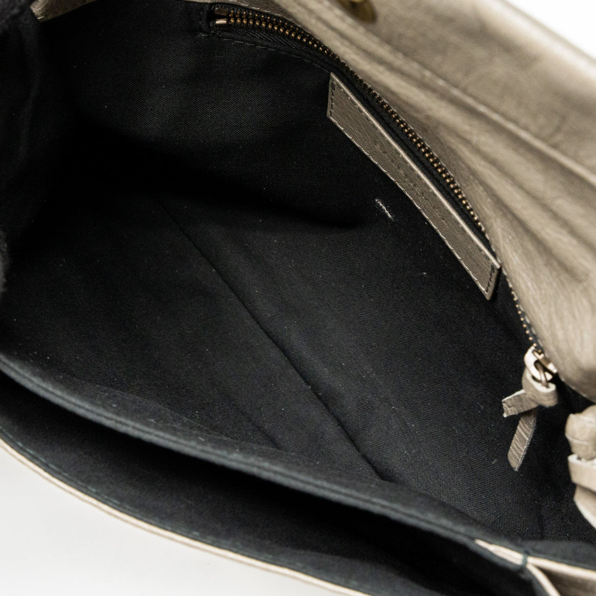 Luxar646 elegant leather Handbag top view