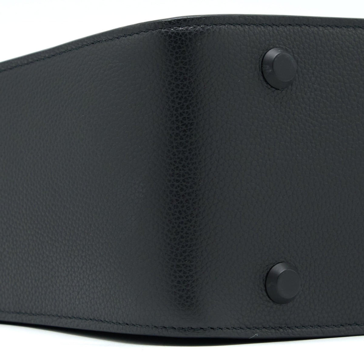 Luxar636 elegant leather Handbag side view