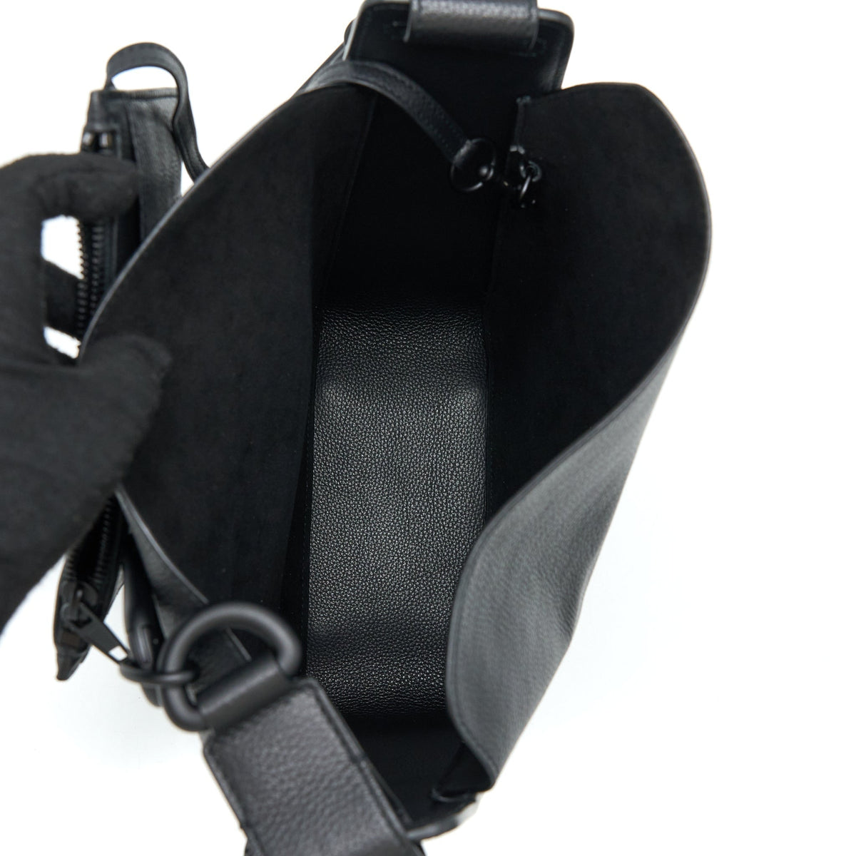 Luxar636 elegant leather Handbag top view