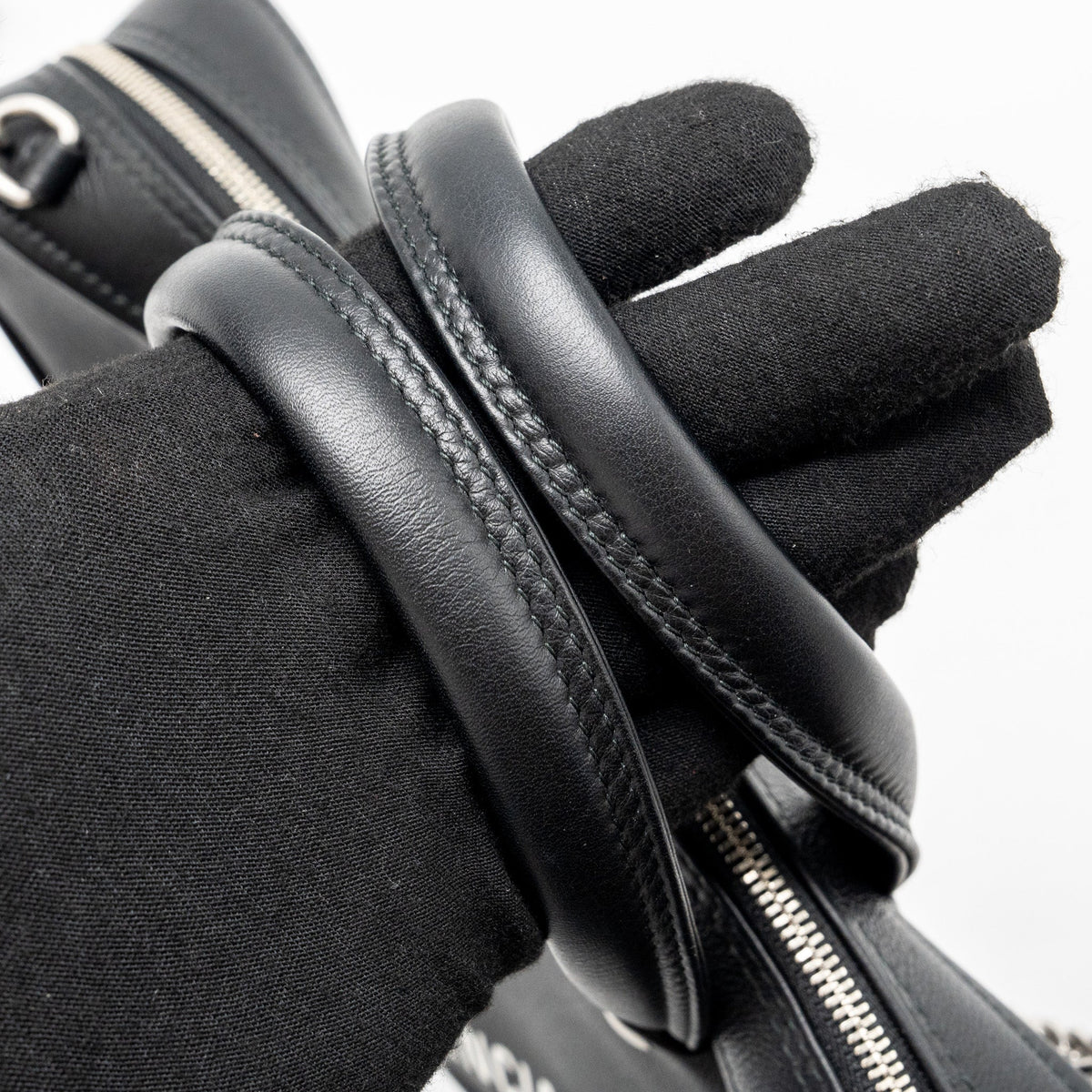 Luxar682 elegant leather Handbag top view